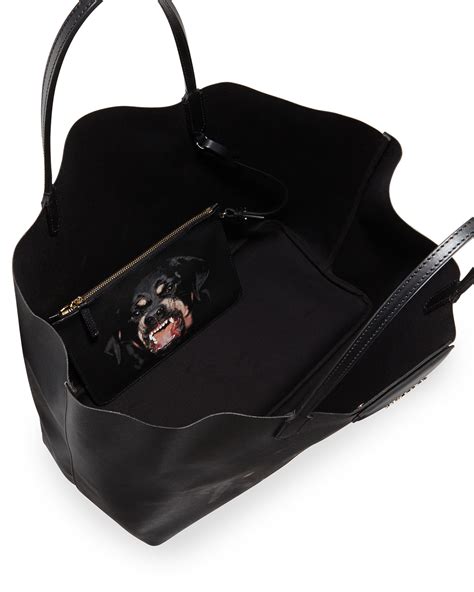 givenchy antigona bag charm|Givenchy antigona shopping bag.